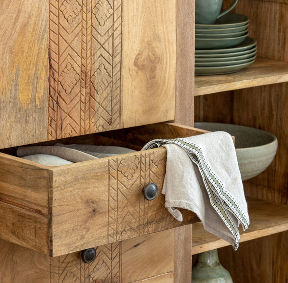 Jersey Armoire