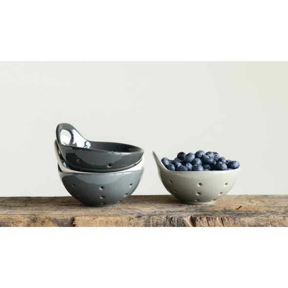 Stoneware Berry Bowl, 4 Colors